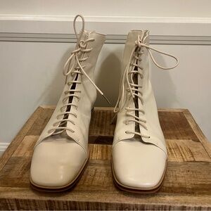 Leather boots TAGTRAUME ivory size 8/245